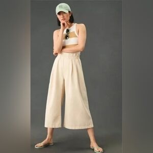 Pilcro Beige Wide-Leg Cropped Pants Size LT